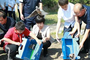 丁威迪：若我们也能像爵士打出11-2高潮 人们也会对我们刮目相看